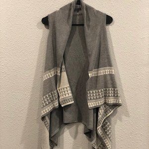 Bajee Collection Grey and White Cardigan